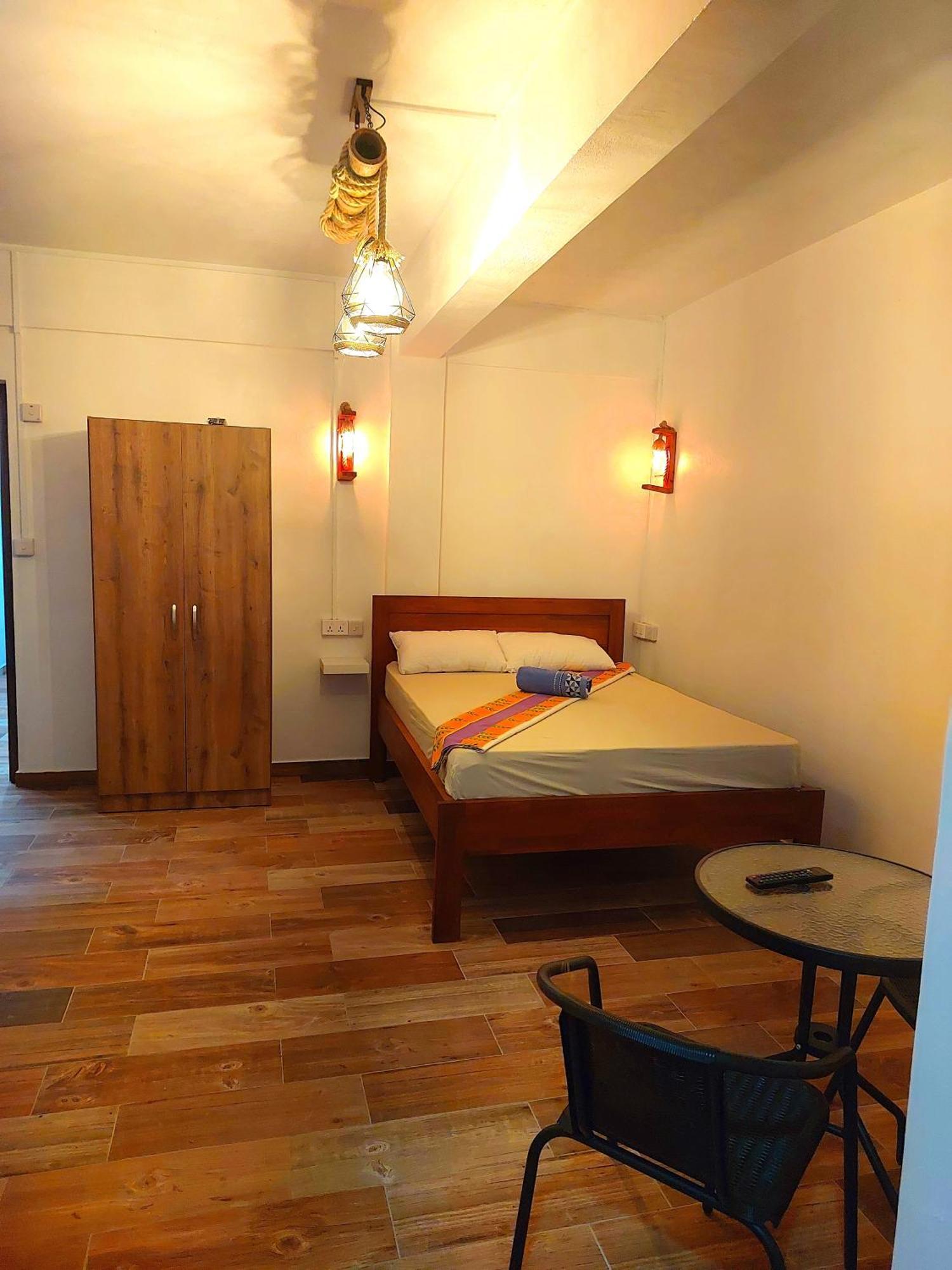 Latanier Beach Hotel Grand-Baie Kültér fotó